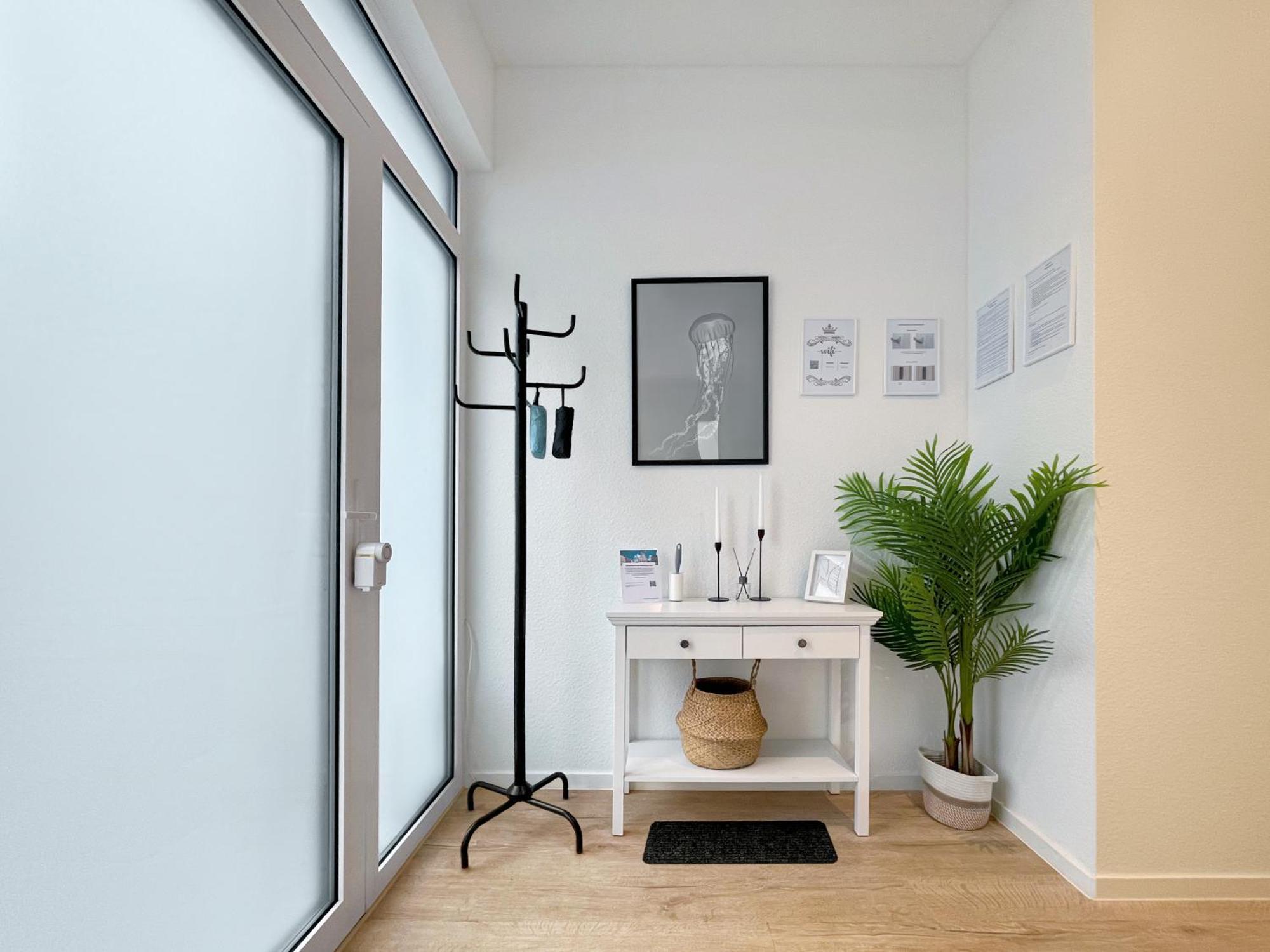 Rosenberg-Suites - Zentral, Stellplatz, Grosse Terasse, Business & Privat 海尔布隆 外观 照片