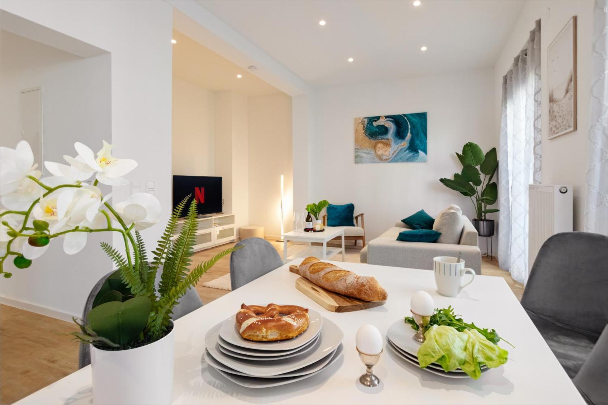 Rosenberg-Suites - Zentral, Stellplatz, Grosse Terasse, Business & Privat 海尔布隆 外观 照片